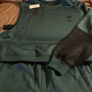 2 piece Mesh Green/Black Athletic pants suit